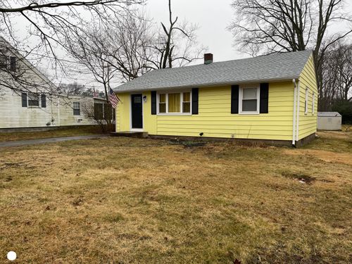 34 Maple Ave, North Haven, CT, 06473-2601 | Card Image