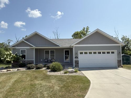 146 Indiana Ave, Batesville, IN, 47006-1518 | Card Image