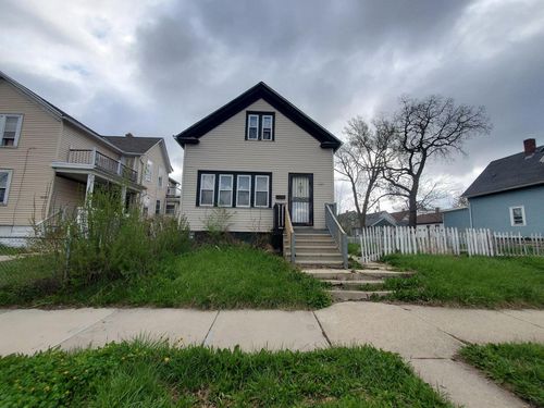 2466 N 7th Street, Milwaukee, WI, 53212 | Card Image