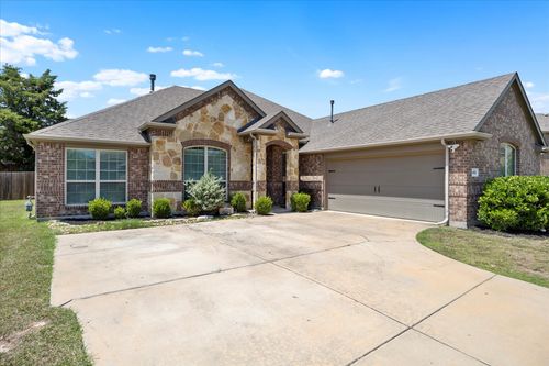 4917 Westlake Dr, Garland, TX, 75043-6471 | Card Image