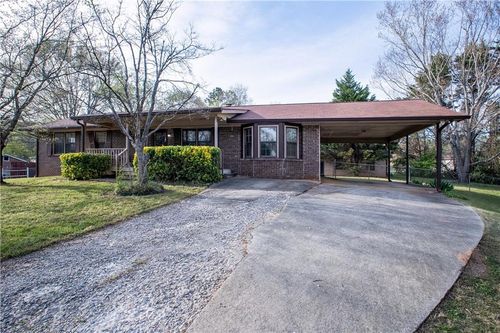 98 Laurie Ct, Hiram, GA, 30141-5517 | Card Image