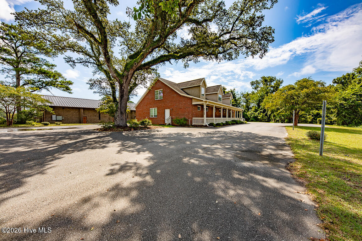 Commercial Lease in Morehead City 3