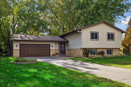 1080 Churchill Cir, Shoreview, MN, 55126-5902 | Card Image