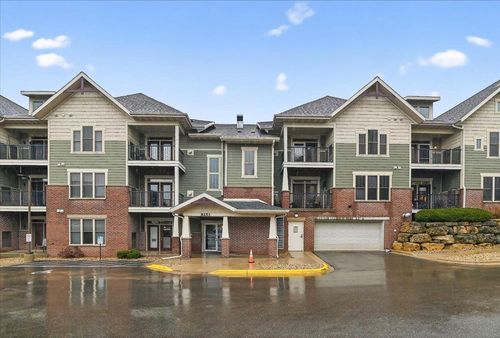 unit-106-8253 Mayo Dr, Madison, WI, 53719-3907 | Card Image