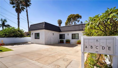 432 Hamilton St, Costa Mesa, CA, 92627 | Card Image
