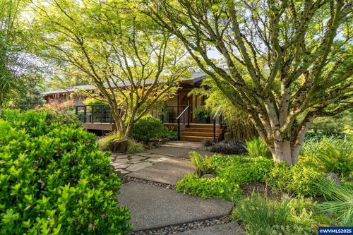 35968 Bryant Dr Sw, Albany, OR, 97321 | Card Image