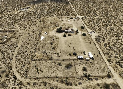 32800 224th St E, Llano, CA, 93544-1588 | Card Image