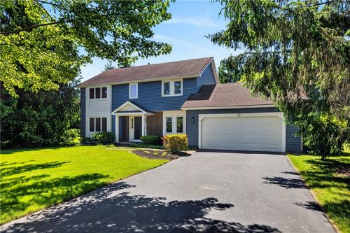 121 Caversham Woods, Pittsford, NY, 14534-2842 | Card Image