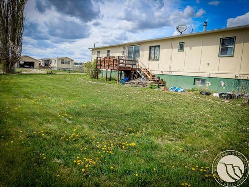 1526 3rd St W, Roundup, MT, 59072-1523 | Card Image