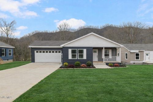 3257 Avoca Rd, Bristol, TN, 37620-6503 | Card Image