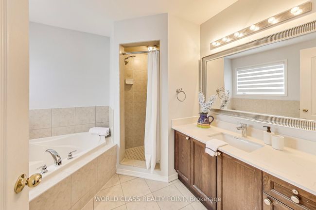 28 Marriner Cres, House other with 3 bedrooms, 3 bathrooms and 1 parking in Ajax ON | Image 18