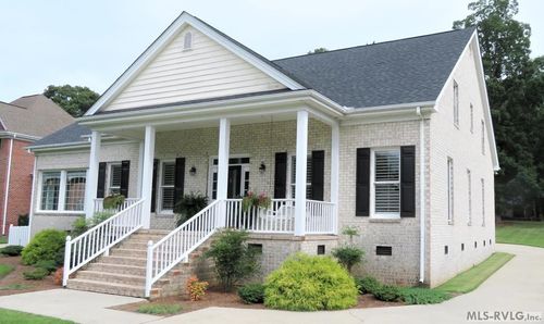 802 Chestnut St, Roanoke Rapids, NC, 27870-3154 | Card Image