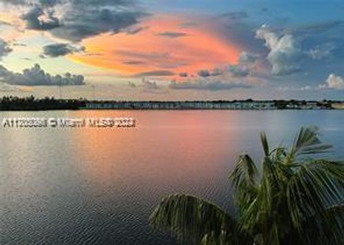apt-205-1075 Ne Miami Gardens Dr, Miami, FL, 33179-4633 | Card Image