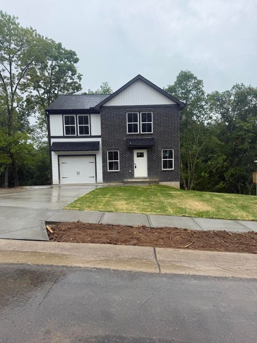483 Eagle Creek Dr, Dry Ridge, KY, 41035-8525 | Card Image
