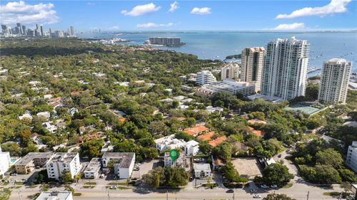 apt-204-3101 Sw 27th Ave, Miami, FL, 33133-5371 | Card Image