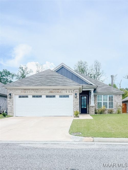 9852 Bluestone Cir, Pike Road, AL, 36064-2695 | Card Image