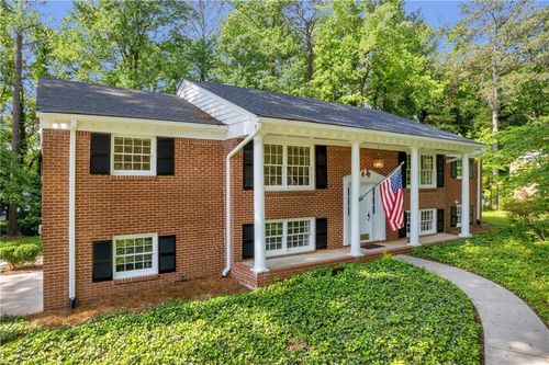 4331 E Kings Point Cir, Dunwoody, GA, 30338-5916 | Card Image