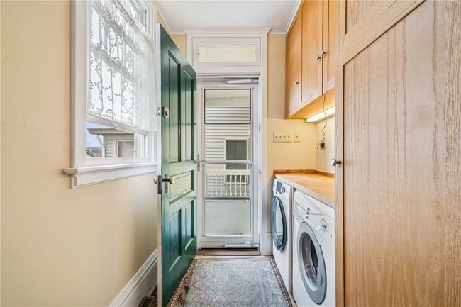 26 2 Nd Ave, House other with 3 bedrooms, 2 bathrooms and 2 parking in Scottdale PA | Image 6
