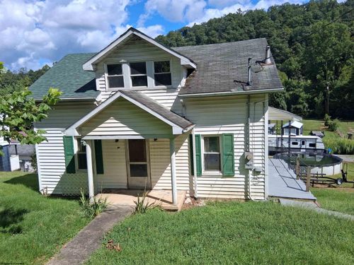 515 Elm St, Grantsville, WV, 26147-8667 | Card Image