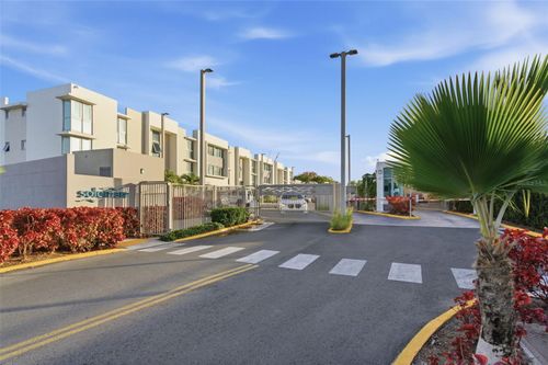 921-edif-c-1445 C. Marg Baldorioty, CAROLINA, PR, 00979 | Card Image