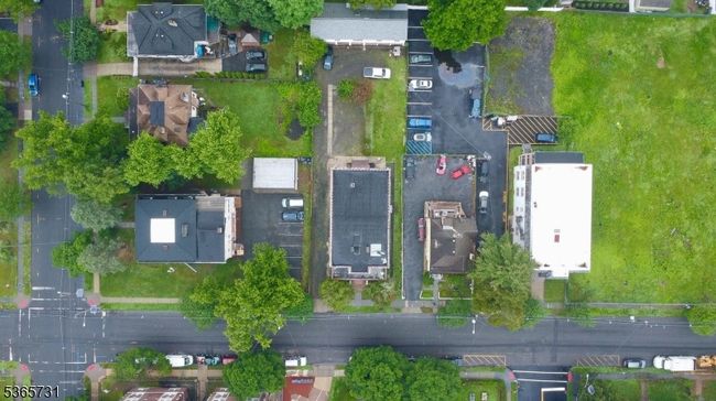 248 E 9 Th St, Condo with 0 bedrooms, 6 bathrooms and 9 parking in Plainfield NJ | Image 4