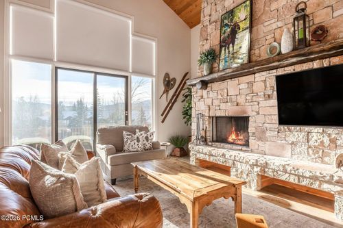 28-2764 Gallivan Loop, Park City, UT, 84060-7074 | Card Image