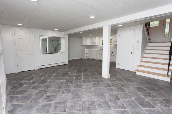 38 Williams Rd, House other with 3 bedrooms, 3 bathrooms and 10 parking in Smithfield RI | Image 32