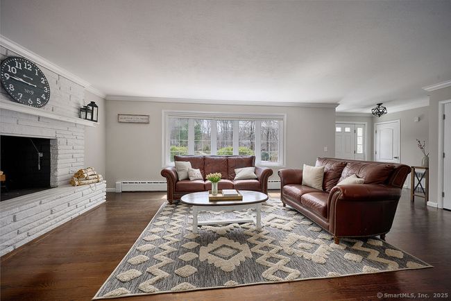 150 Lake Ave, House other with 3 bedrooms, 3 bathrooms and null parking in Trumbull CT | Image 5