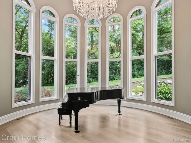 12-web-or-mls-P2266215.jpg | Image 11