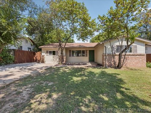 20519 E 2nd St, Tulsa, OK, 74108-8106 | Card Image