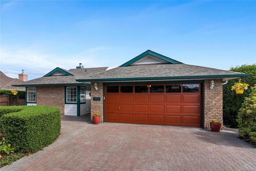 541 Cedar Cres, Cobble Hill, BC, V0R1L1 | Card Image