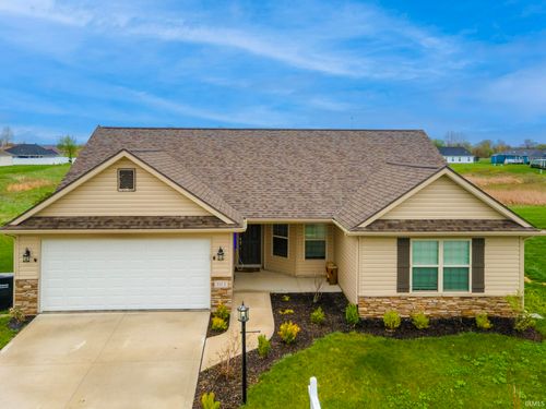 1113 N Franklin St, Garrett, IN, 46738-2110 | Card Image