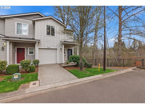 17226 Sw 119th Pl, King City, OR, 97224-2488 | Card Image