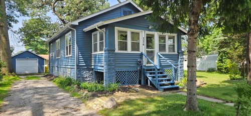 226 N Wiggs St, Griffith, IN, 46319 | Card Image