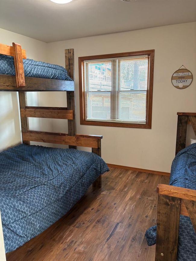 13763 Lake Shore Lane, House other with 2 bedrooms, 1 bathrooms and null parking in Mountain WI | Image 16