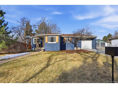 2115 Upham St, Lakewood, CO, 80214-5831 | Card Image