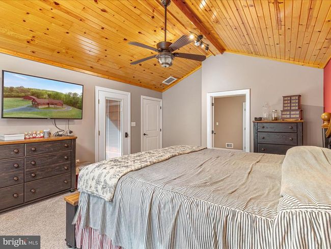 1996 Buck Mountain Rd, House other with 4 bedrooms, 4 bathrooms and null parking in Bentonville VA | Image 25