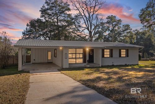 19230 1st St, Citronelle, AL, 36522-2109 | Card Image