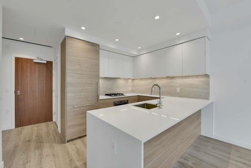 1505-680 Quayside Dr, New Westminster, BC, V3M0P2 | Card Image