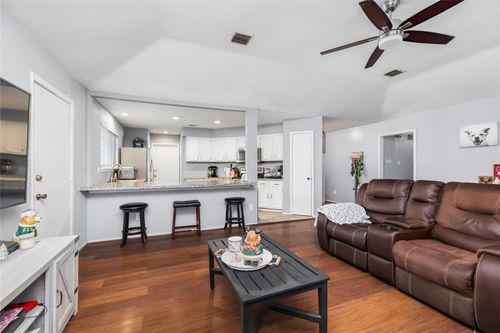 17458 Jolly Boat Dr, Crosby, TX, 77532-4092 | Card Image