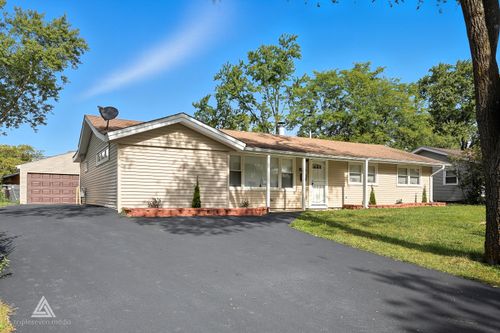 19020 John Ave, Country Club Hills, IL, 60478-5440 | Card Image