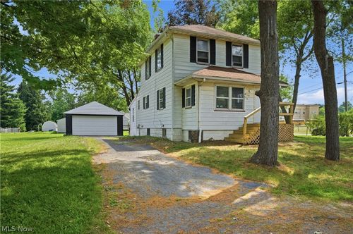 2453 Eddie St, Youngstown, OH, 44509-1308 | Card Image