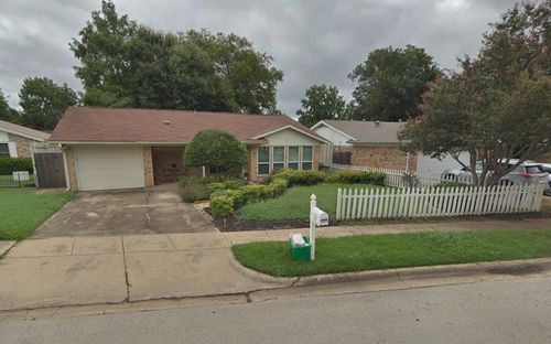 406 Linda St, Keller, TX, 76248-3411 | Card Image