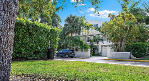 234 Park Ave, Palm Beach, FL, 33480-3809 | Card Image