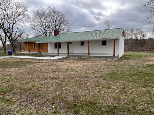 6115 Zander Rd, Hopkinsville, KY, 42240-9485 | Card Image