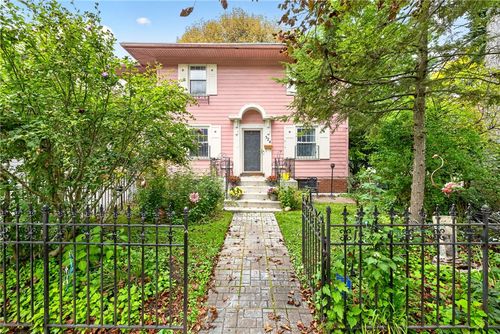 524 Rockingham St, Rochester, NY, 14620-2520 | Card Image
