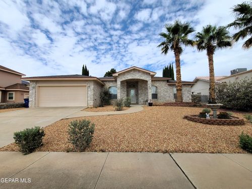 10879 Loma De Alma Dr, El Paso, TX, 79934-3783 | Card Image