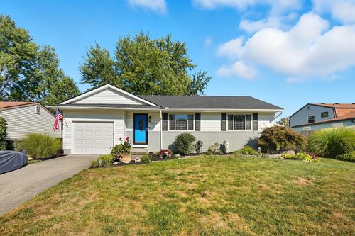 3805 Three Rivers Dr, Groveport, OH, 43125-9475 | Card Image