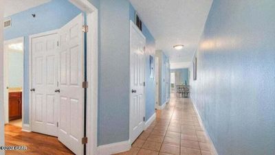 1237 - 9902 S Thomas Drive, Condo with 1 bedrooms, 2 bathrooms and null parking in Panama City Beach FL | Image 3