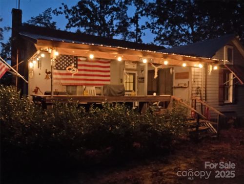 1207 Ashford Rd, chester, SC, 29706-8319 | Card Image